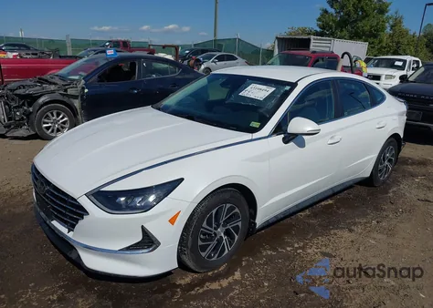 2022 Hyundai Sonata Hybrid Blue z USA, uszkodzony, nr VIN KMHL24JJ3NA045730